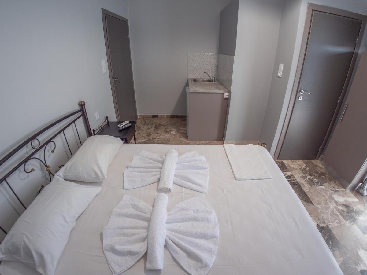 Pavlopetri Hotel Vinglafia ภายนอก รูปภาพ