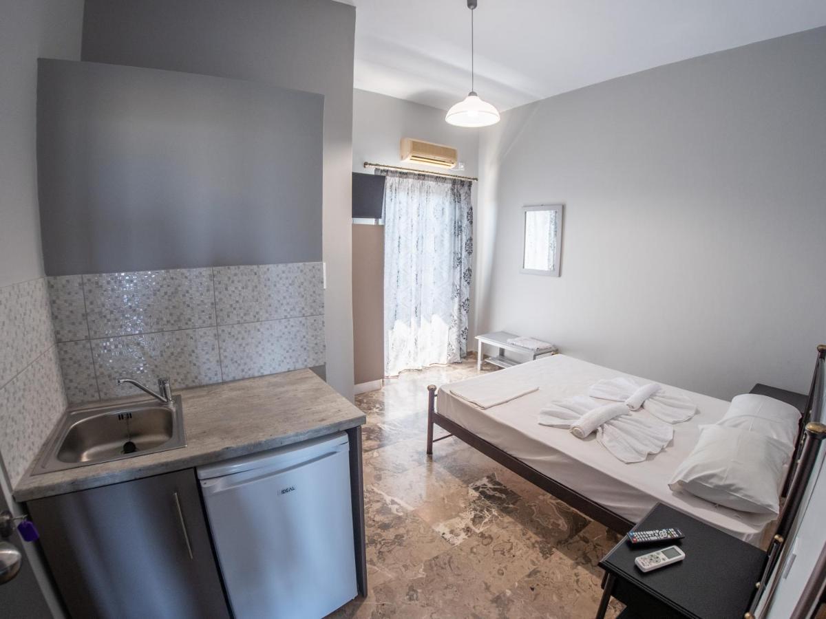 Pavlopetri Hotel Vinglafia ภายนอก รูปภาพ