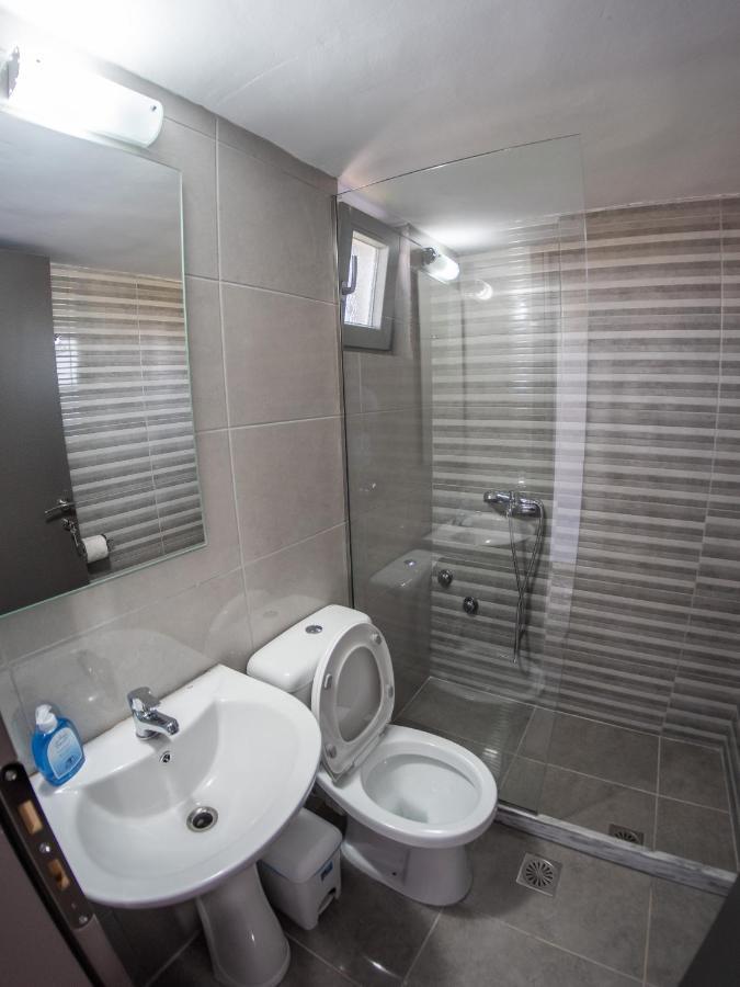 Pavlopetri Hotel Vinglafia ภายนอก รูปภาพ