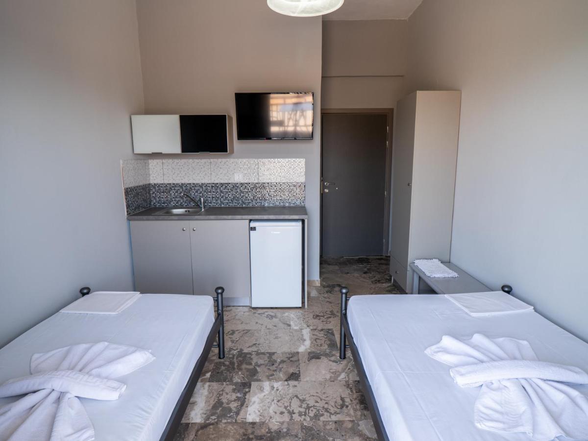Pavlopetri Hotel Vinglafia ภายนอก รูปภาพ